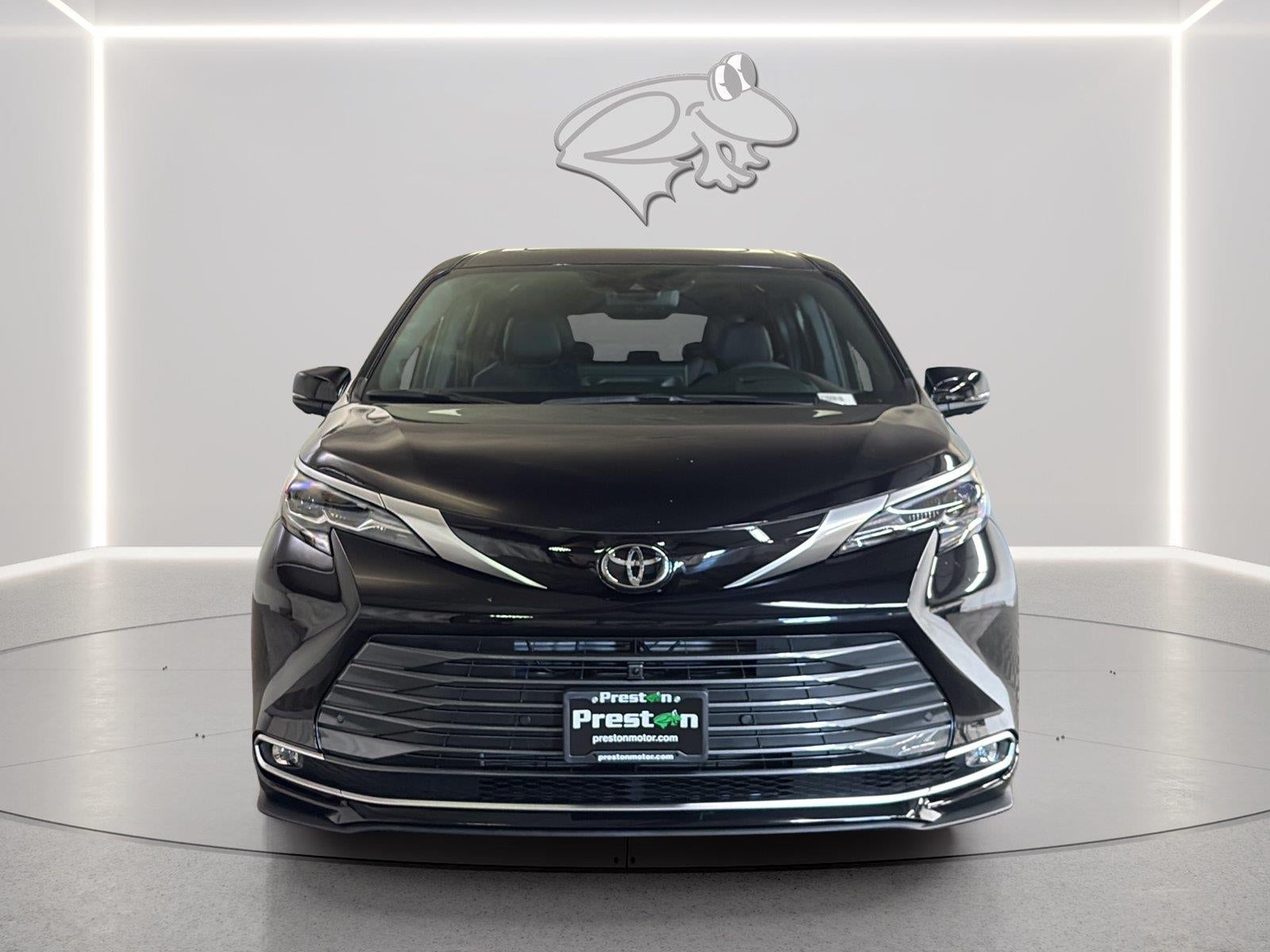 2026 Toyota Sienna Platinum