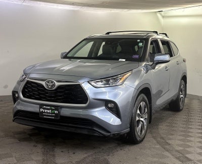 2020 Toyota HIGHLANDER XLE