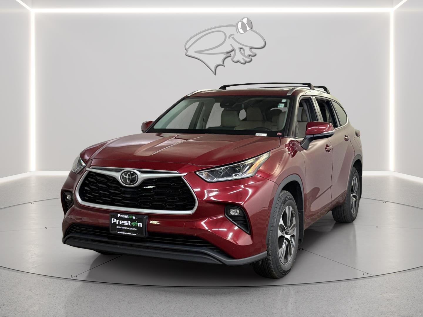 2021 Toyota HIGHLANDER XLE
