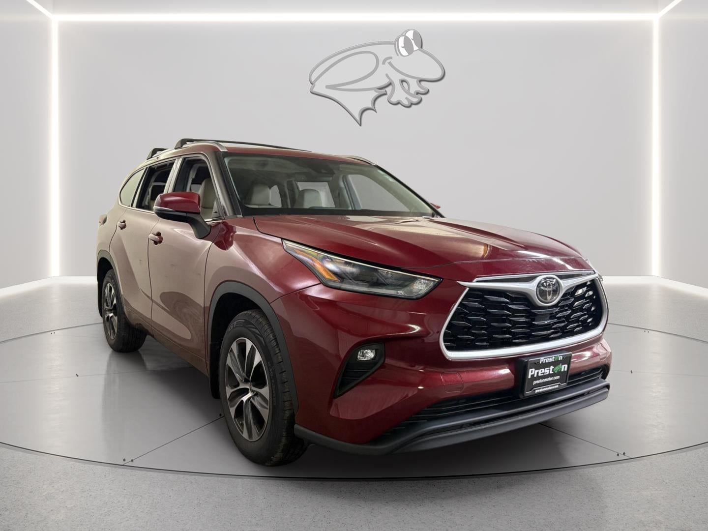 2021 Toyota HIGHLANDER XLE