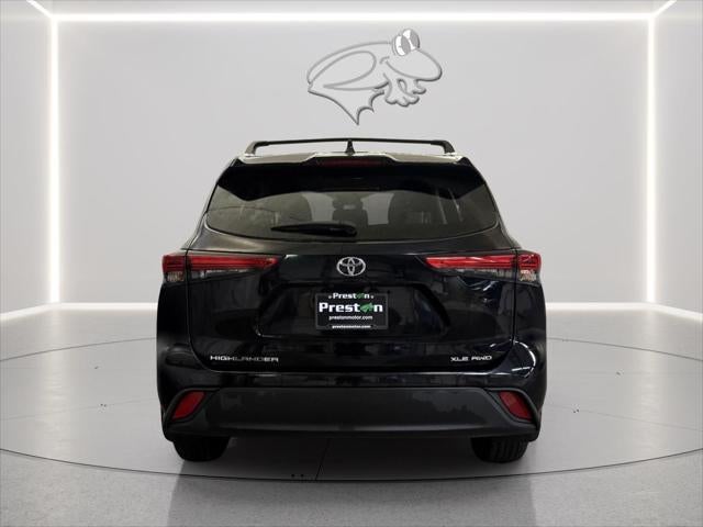 2021 Toyota HIGHLANDER XLE