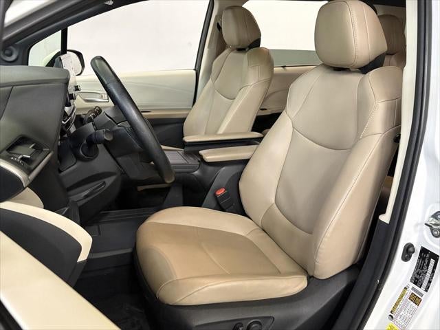 2021 Toyota SIENNA XLE XLE