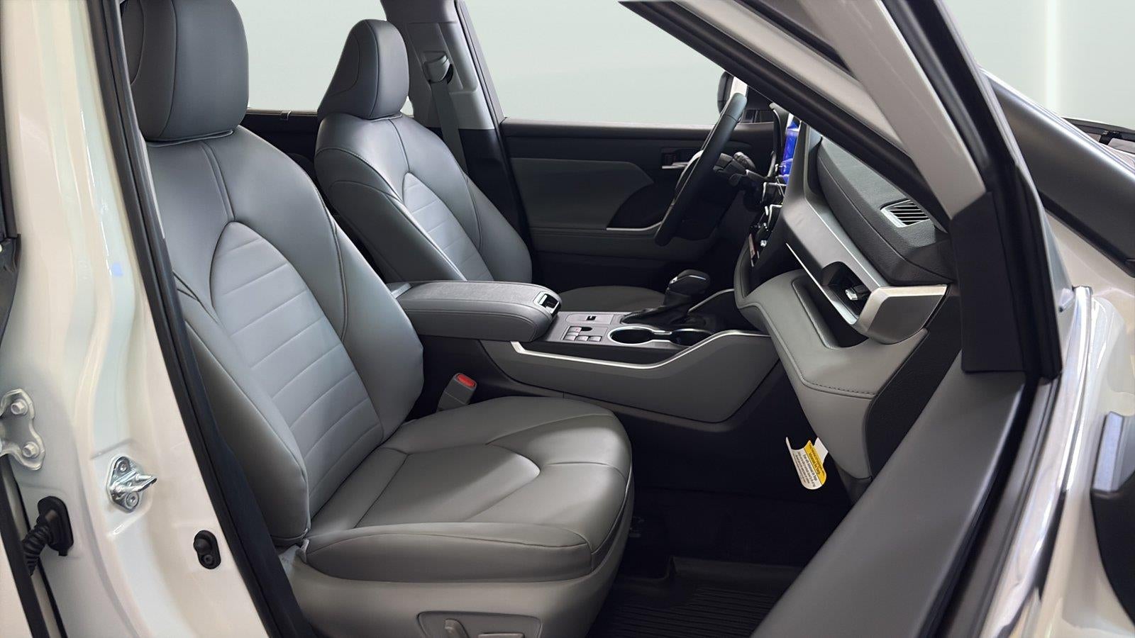 2026 Toyota Highlander Hybrid Hybrid XLE