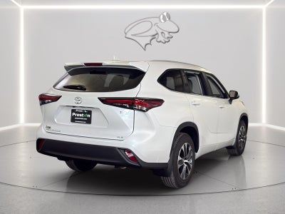 2026 Toyota Highlander Hybrid Hybrid XLE