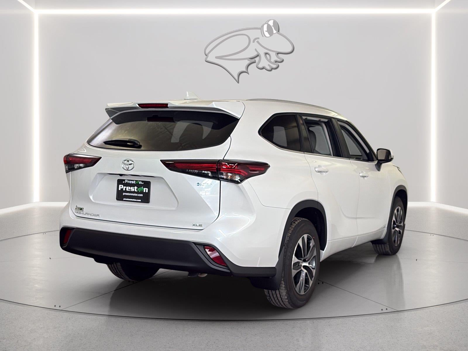 2026 Toyota Highlander Hybrid Hybrid XLE