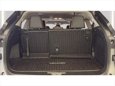 2025 Toyota Highlander XLE