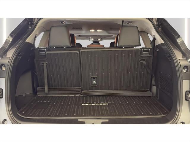 2025 Toyota Highlander XLE