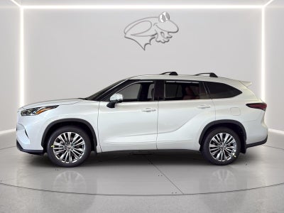 2026 Toyota Highlander Platinum