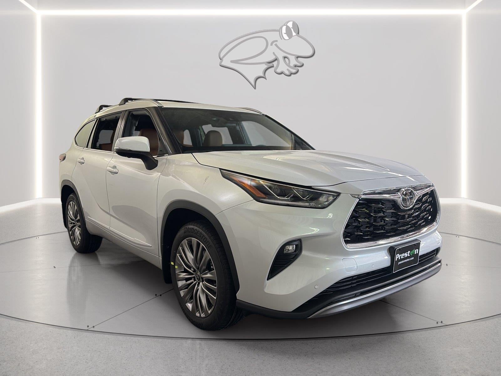 2026 Toyota Highlander Platinum