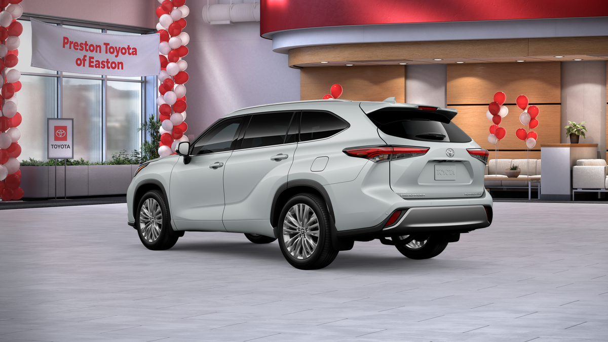2026 Toyota Highlander Platinum