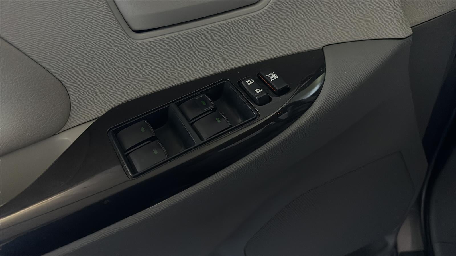 2014 Toyota SIENNA LE 3.5L LE AAS