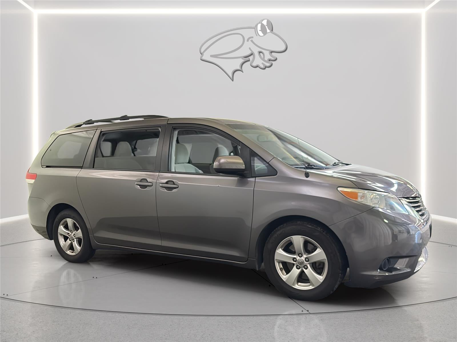 2014 Toyota SIENNA LE 3.5L LE AAS
