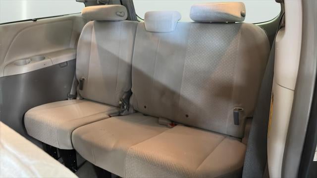 2014 Toyota SIENNA LE 3.5L LE AAS