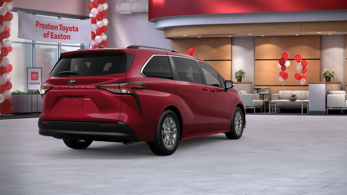 2026 Toyota Sienna LE