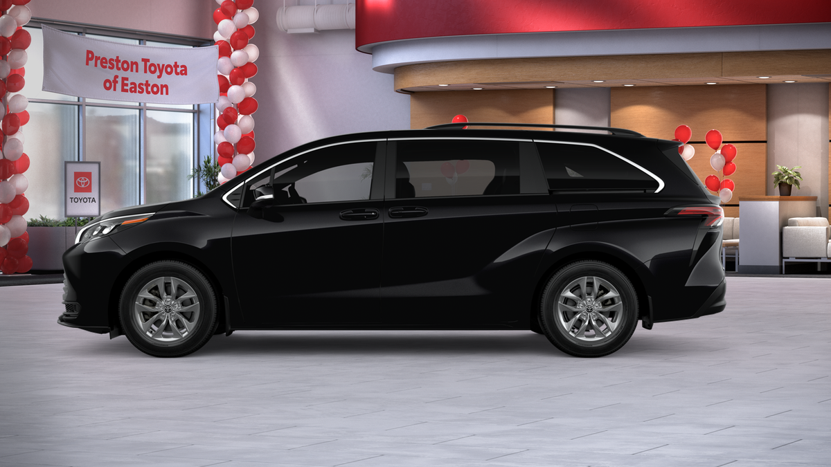 2026 Toyota Sienna LE