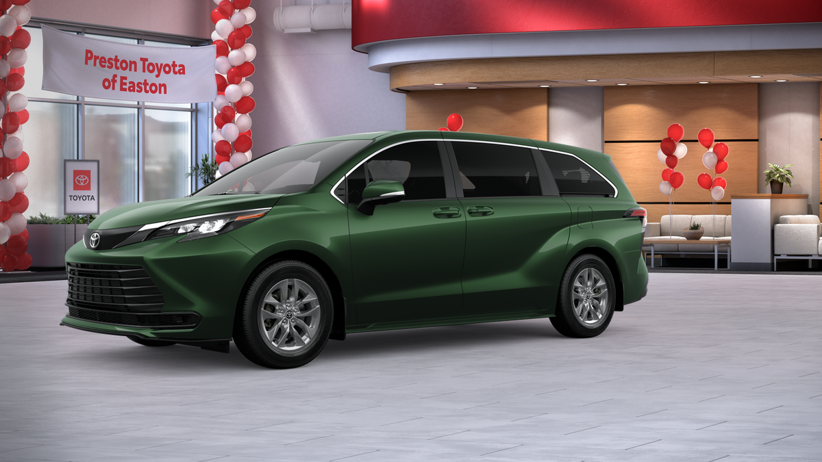 2026 Toyota Sienna LE