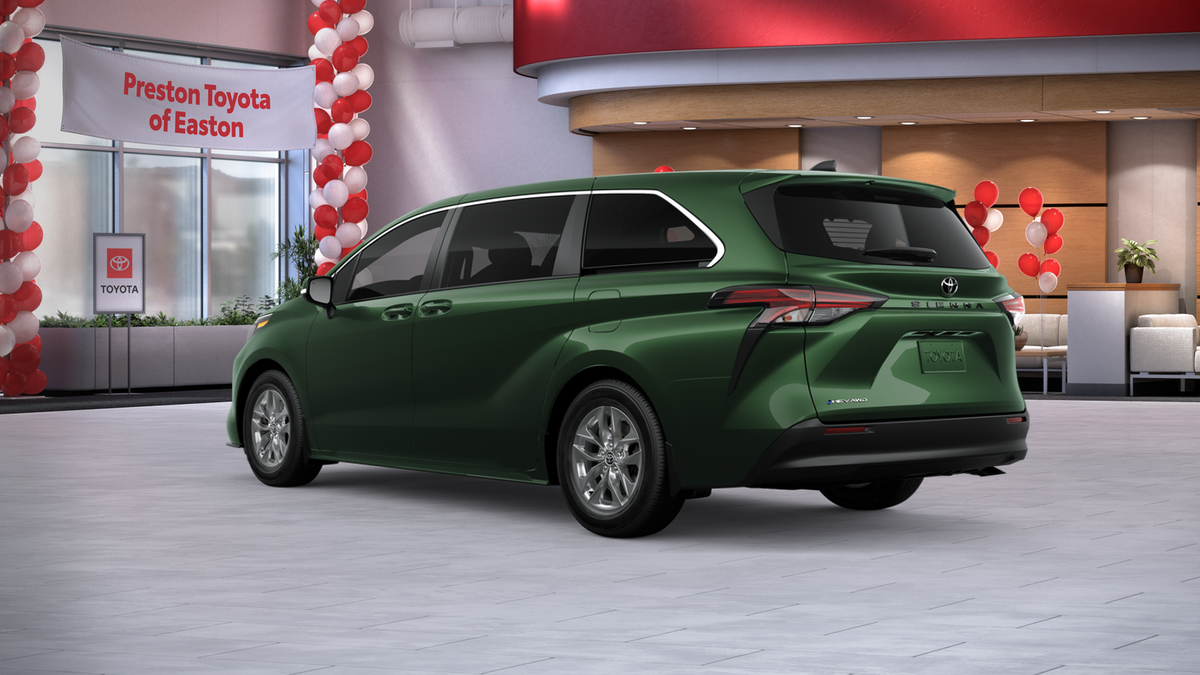 2026 Toyota Sienna LE