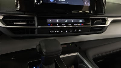 2025 Toyota Sienna LE 8-Passenger