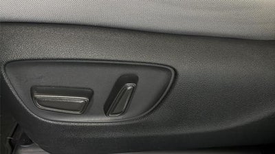 2025 Toyota Sienna LE 8-Passenger