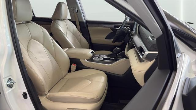 2023 Toyota HIGHLANDER HYBRD Limited