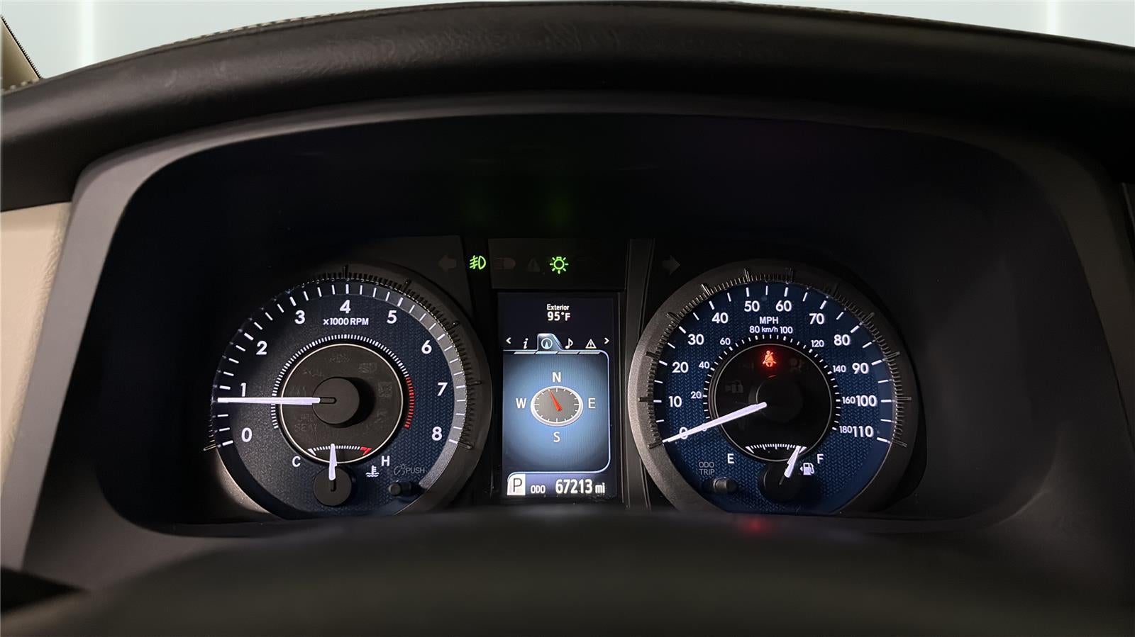 2016 Toyota Sienna XLE 8-Passenger