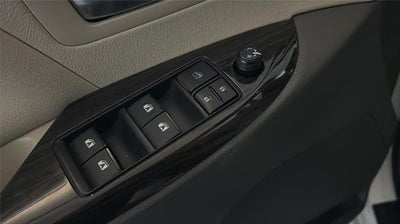 2016 Toyota Sienna XLE 8-Passenger