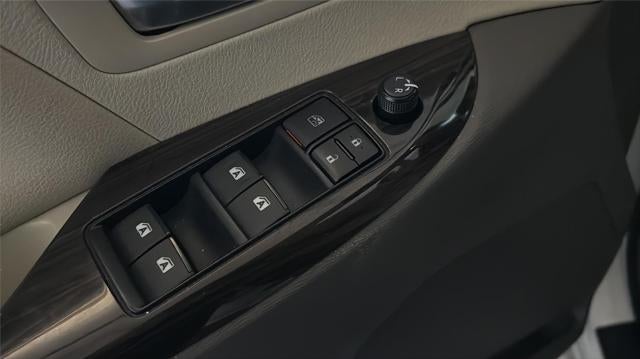 2016 Toyota Sienna XLE 8-Passenger