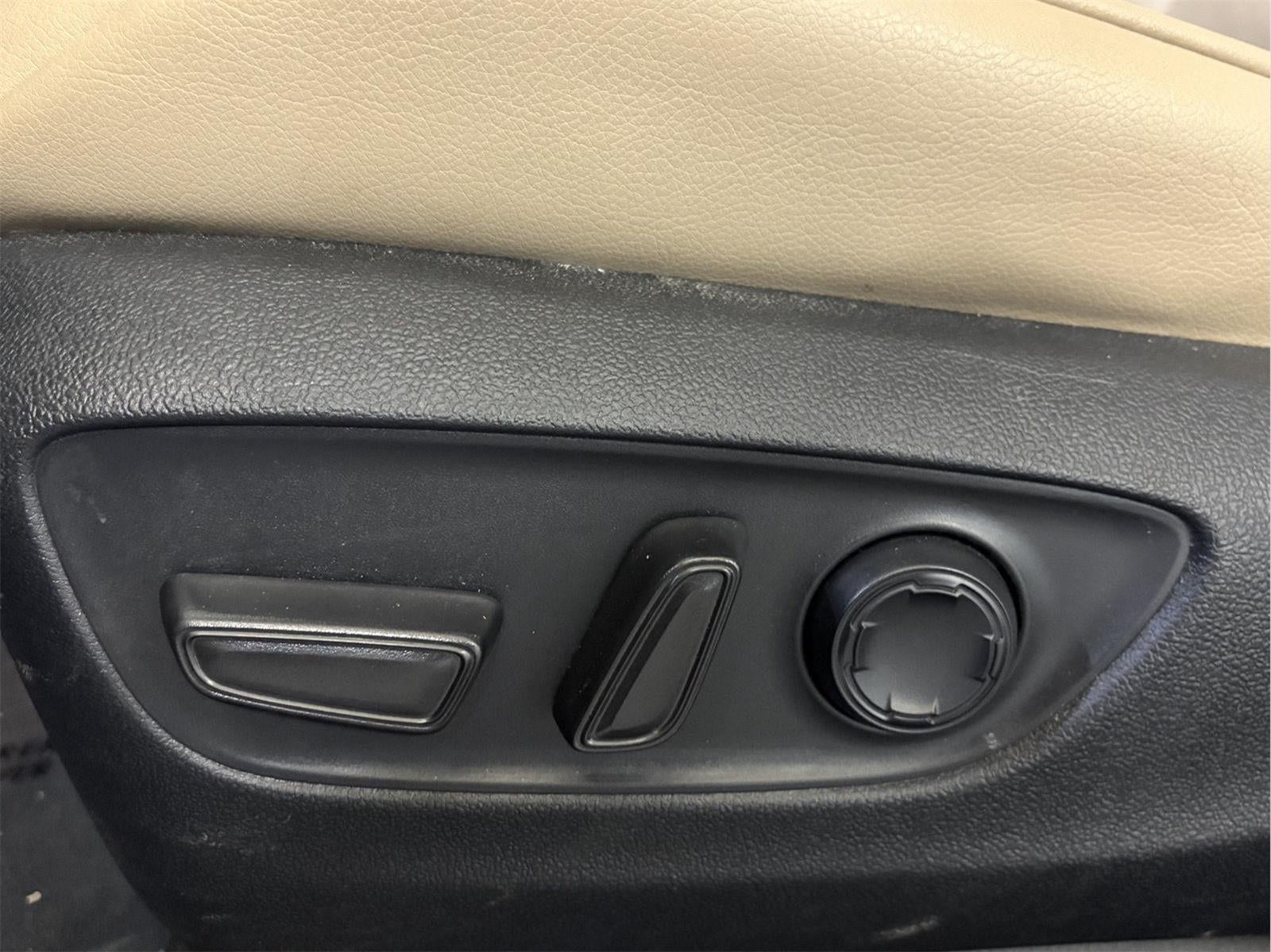 2022 Toyota SIENNA XLE XLE 8-Passenger