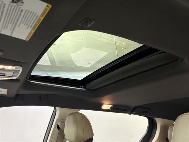 2022 Toyota SIENNA XLE XLE 8-Passenger