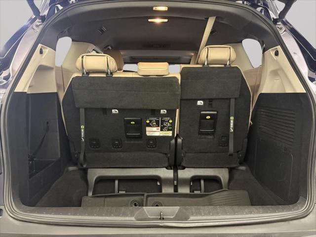 2022 Toyota SIENNA XLE XLE 8-Passenger