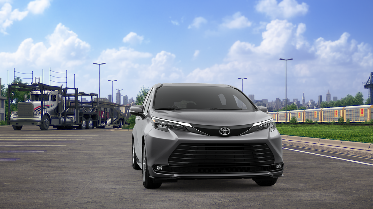 2026 Toyota Sienna XLE