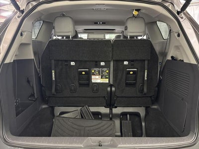 2024 Toyota SIENNA XLE XLE 8-Passenger