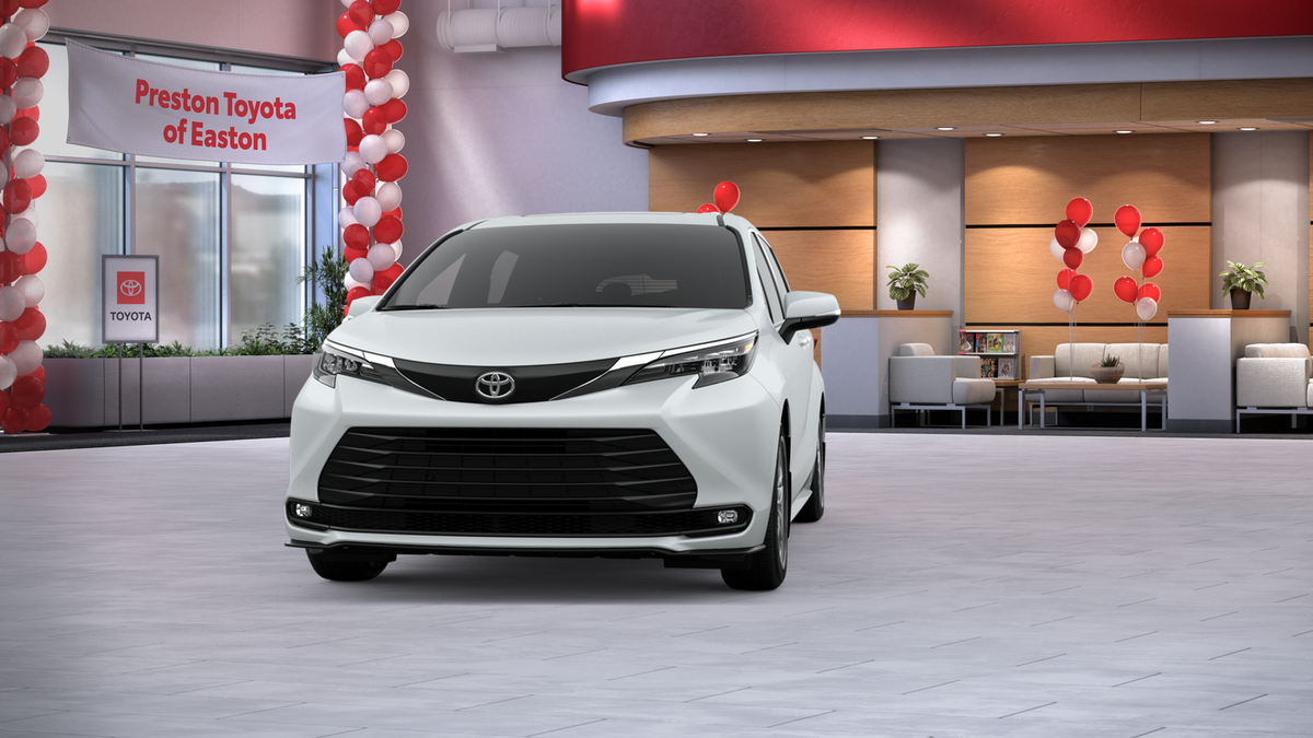 2026 Toyota Sienna XLE