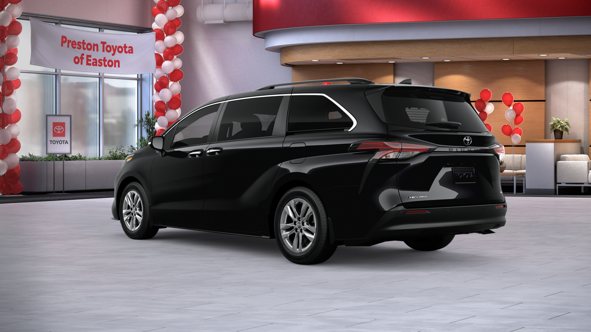 2026 Toyota Sienna XLE