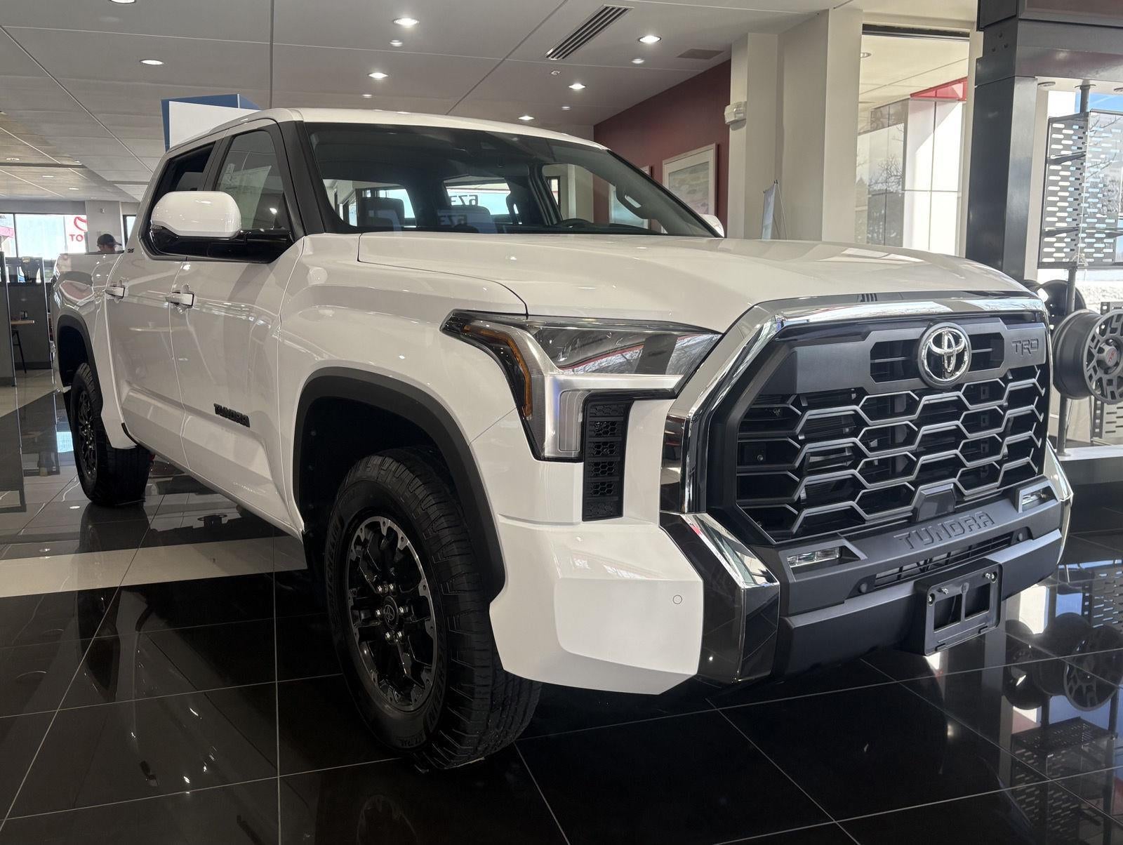 2025 Toyota Tundra SR5