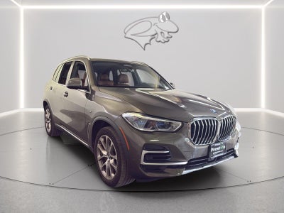 2023 BMW X5 xDrive45e