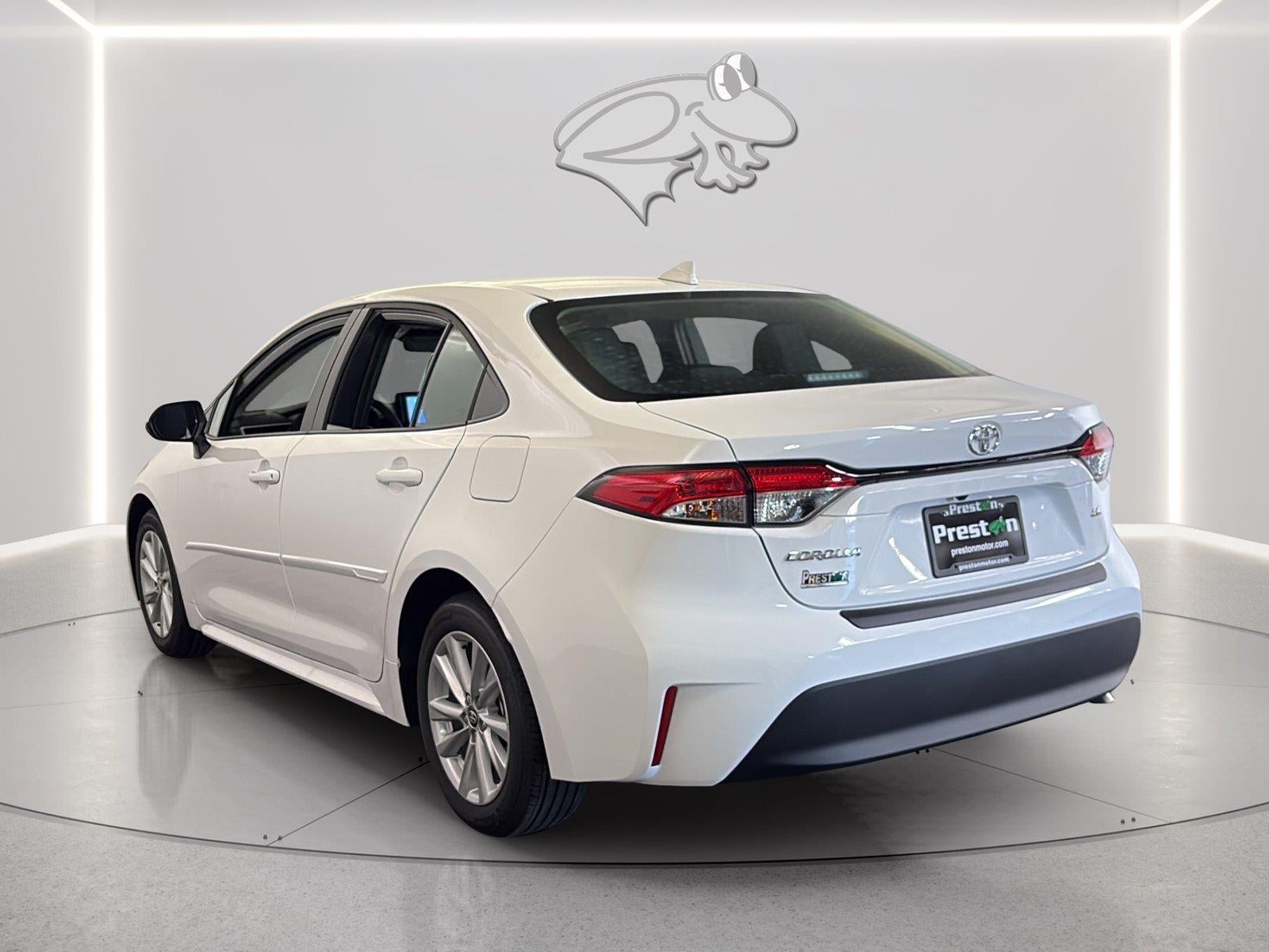2027 Toyota Corolla LE