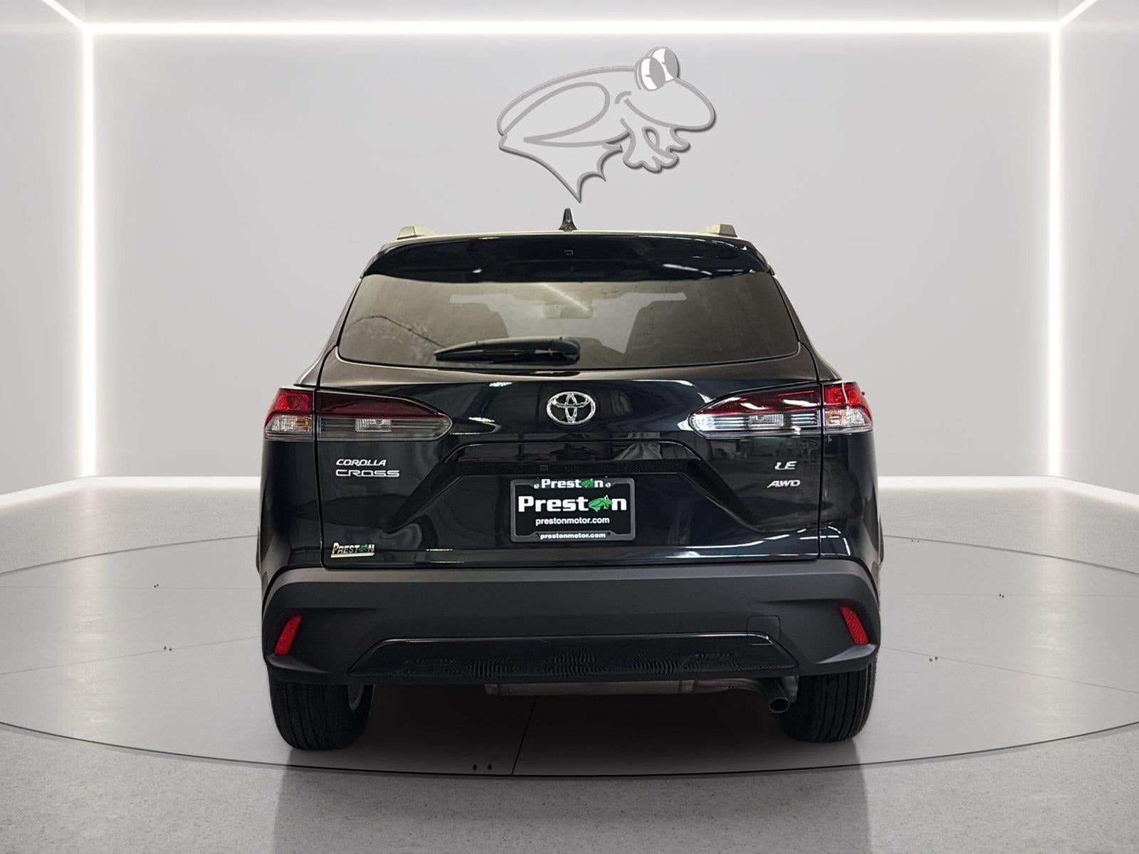 2026 Toyota Corolla Cross LE