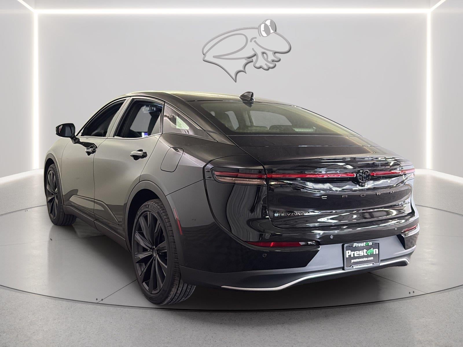 2026 Toyota Toyota Crown Nightshade