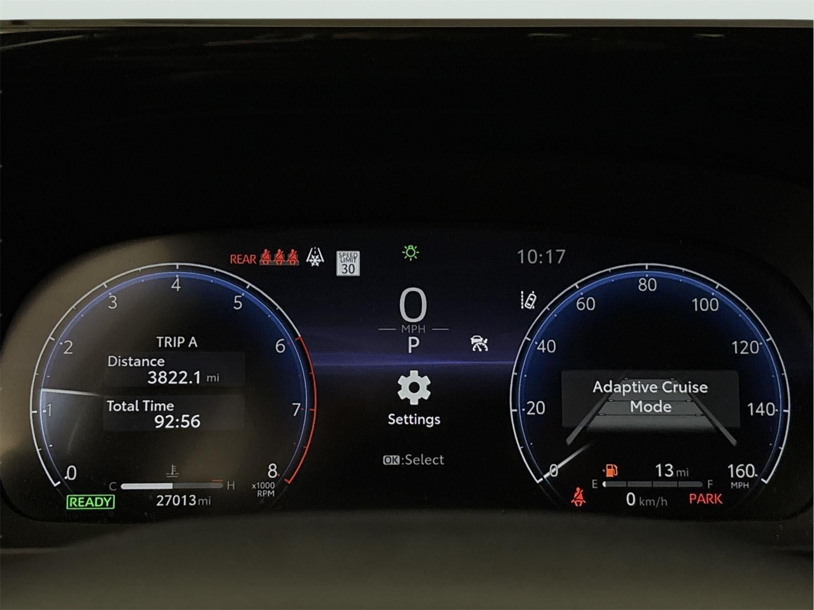 2025 Toyota CROWN SIGNIA XLE