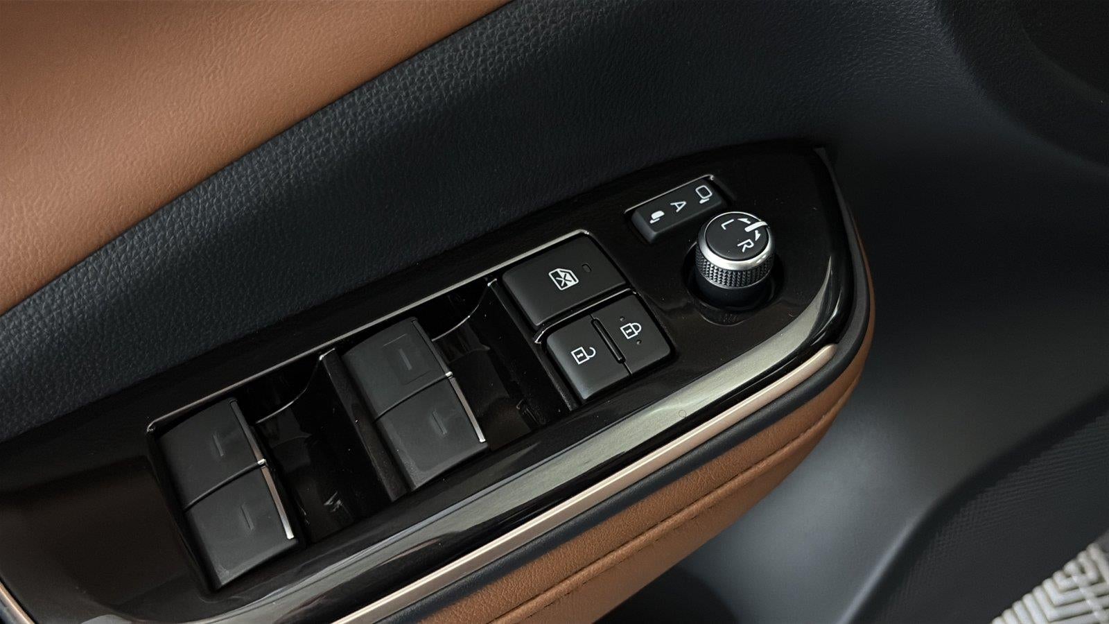 2026 Toyota Toyota Crown Signia XLE
