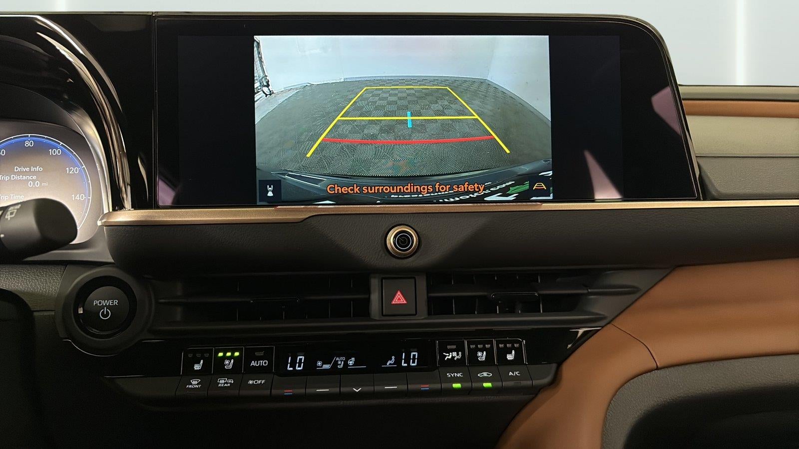 2026 Toyota Toyota Crown Signia XLE