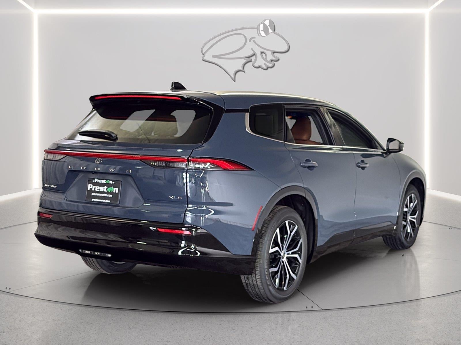 2026 Toyota Toyota Crown Signia XLE