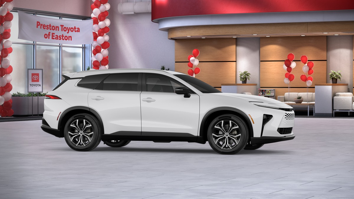 2026 Toyota Toyota Crown Signia XLE