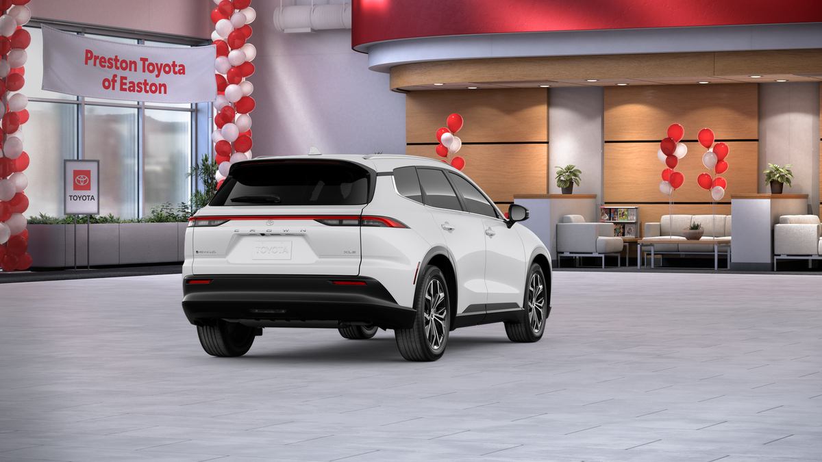 2026 Toyota Toyota Crown Signia XLE