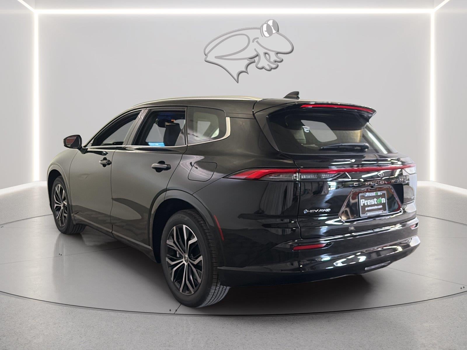 2026 Toyota Toyota Crown Signia XLE