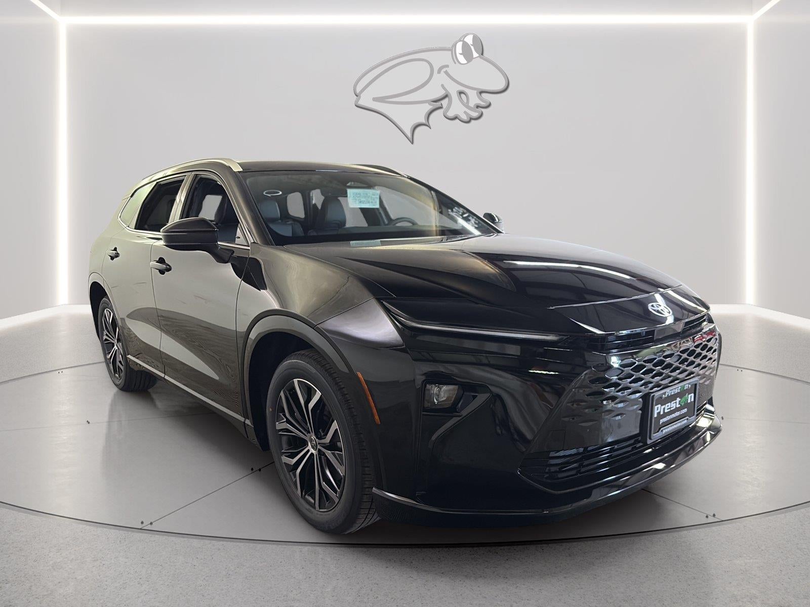 2026 Toyota Toyota Crown Signia XLE