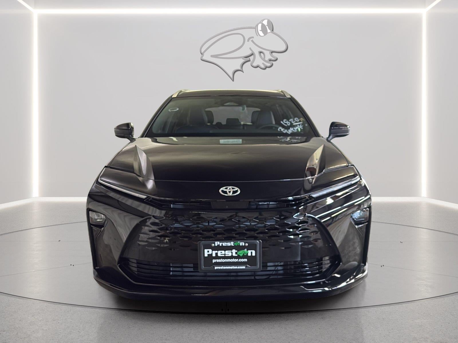 2026 Toyota Toyota Crown Signia XLE