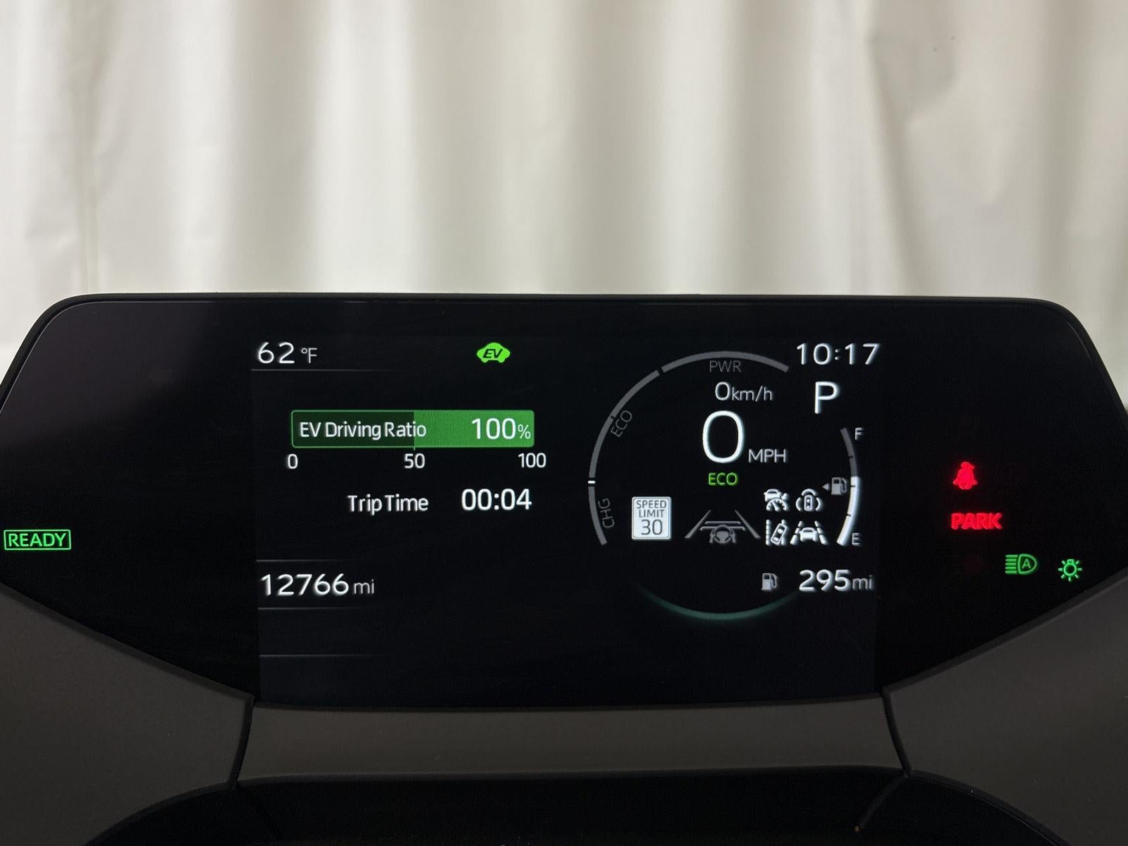 2024 Toyota PRIUS LE