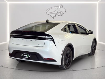 2026 Toyota Prius Plug-in Hybrid SE